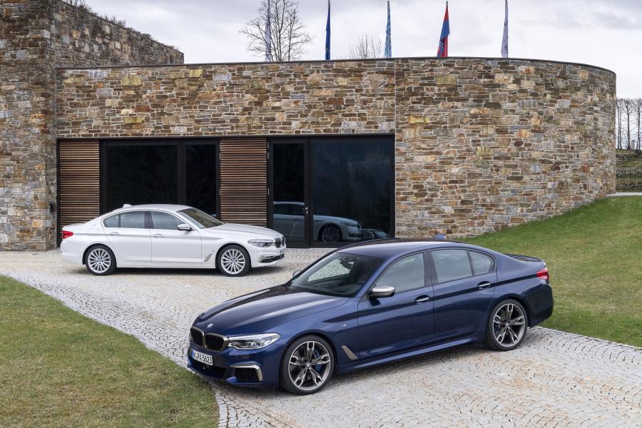  BMW 530e 2017 года  (WW) (фото 56 из 57)